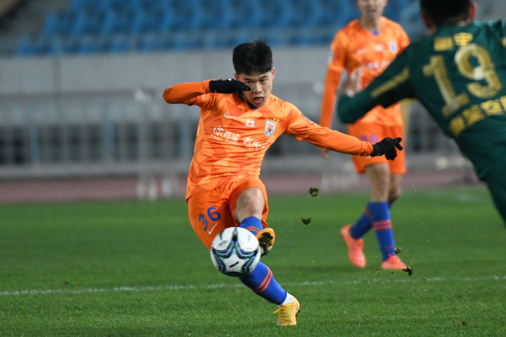 HKA鏖战EDG，Perkz极限生还后反打焦点之战四强赛，强势挺进下一轮