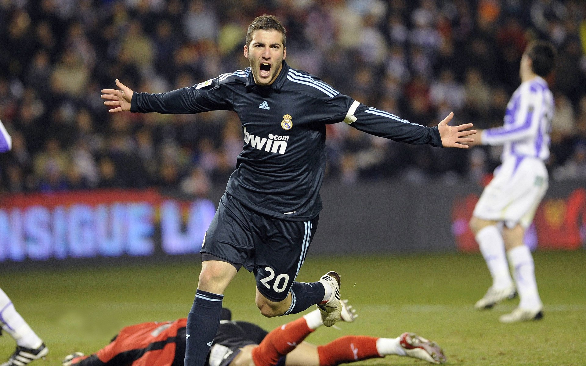 加克波一己之力定乾坤！塞维利亚战术完胜，终结摩纳哥欧战之路