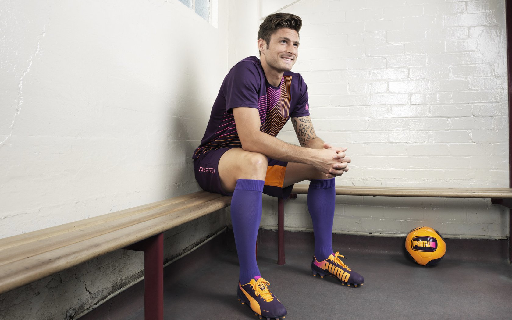 乔治化身进攻万花筒轰下41分！凯尔特人防线在他面前形同虚设，篮网主场饮恨